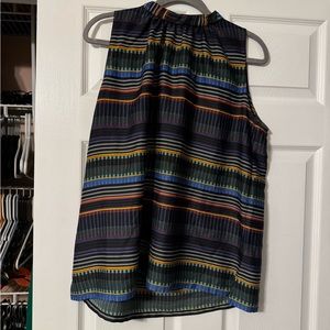 Women’s Sleeveless Dress Shirt